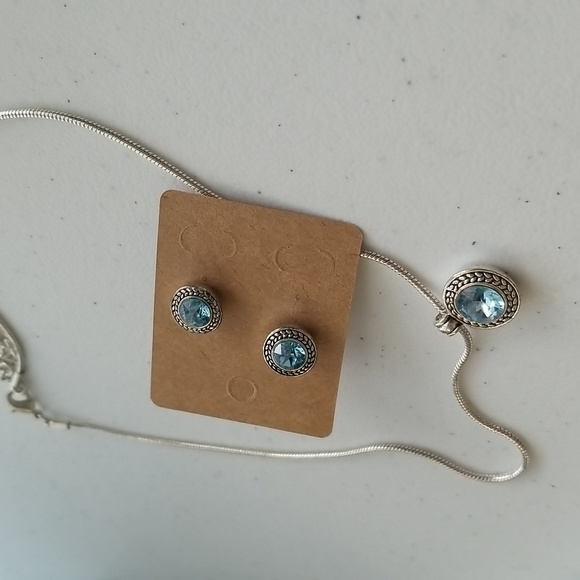 Napier Set of Necklace & Post Earrings, NWT - Picture 7 of 9